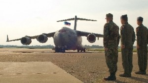 C-17 arrives at dover