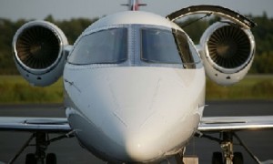 A-Gulfstream-executive-je-007